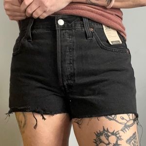 Brand New Shorts Levi’s High Rise 501 Black